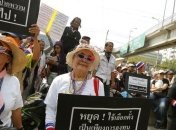 Власти Таиланда дали манифестантам 72 часа