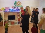 Супрун уверяет, что школы и детсады не имеют права требовать медкарты детей