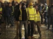 Франция осудила вице-премьера Италии: он встречался с "желтыми жилетами"