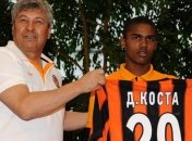 "Шахтер" продлил контракт с Дугласом Костой