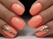 Маникюр 2020: стильные идеи персикового дизайна (Фото)