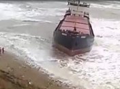 Российское судно под флагом Монголии село на мель в Черном море