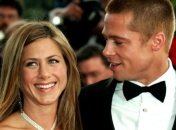 Энистон уверена, что Джоли сняла фильм про ее развод с Питтом