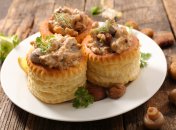 Воздушные тарталетки из слоеного теста