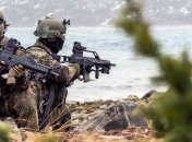 Столтенберг: Важно не преувеличивать угрозы и опасность