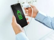 Поради, як прискорити зарядку мобільного телефону