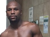 Менеджер Нурмагомедова: У Мейвезера нет храбрости для ММА