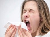 Болезнь от которой чихают 20 раз в минуту (Видео)