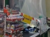 В киевских аптеках и продуктовых магазинах вводят очередные ограничения