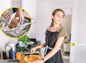 Фольга, дівчина на кухні