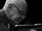 Умер известный джазовый гитарист Джим Холл