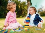 Малюку 1 рік! Як забезпечити найкращий старт в його житті?