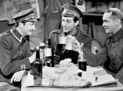 Самое время почитать: когда погода сама просить взять книгу в руки 