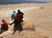 Две нелепые ошибки и два зрелищных переворота на "Дакаре-2018" (Видео)