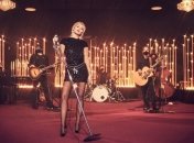 Роскошно спела: Майли Сайрус записала кавер на хит Билли Айлиш (Видео)