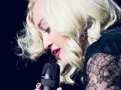 Мадонна вернулась на сцену: на концертах запретили смартфоны (Фото, Видео)