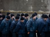 ЗМІ показали, як живуть російські полонені в колонії