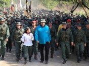 Мадуро предупредил военных о возможном вторжении США