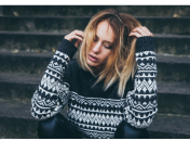 Почему женщины так болезненно реагируют на критику: объясняет психолог