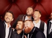 "Зарабатывал на бус, но ни разу не ездил": Притула протестировал подаренный "Варьятам" автобус