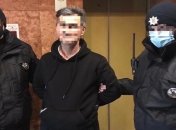 Увидел в халате и начал приставать: в Ужгороде арестовали тренера, пытавшегося совратить 14-летнюю подопечную