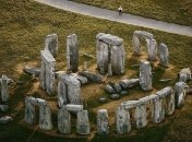 Под Стоунхенджем было найдено 23 человеческих скелета 