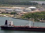 Нефть торгуется в "красной зоне"