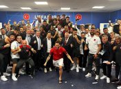 Сборная Турции радуется выходу в плей-офф Евро-2024