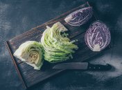 9 августа на огороде обычно начинают завиваться вилки капусты