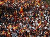 В Барселоне проходит марш за единство с Испанией 