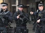 Взрыв в Манчестере: Полицейские на улицах Британии получат военную поддержку