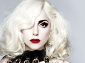 Леди Гага купила эпатажные туфли от Alexander McQueen