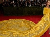 Vogue признал Рианну самой стильной звездой. Фото