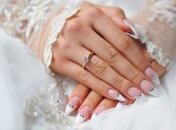 Маникюр 2018: какой дизайн ногтей сделать на свадьбу (Фото)