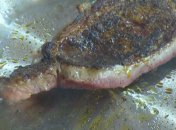 Стейк рибай с овощным салатом