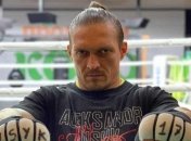 Александр Усик в двух шагах от звания абсолютного чемпиона мира