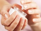 Лайфхаки, як доглядати за шкірою рук в домашніх умовах