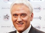 58-летний Александр Маршал закрутил роман с молодой моделью