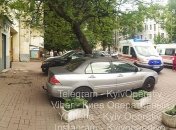 В Киева женщина с ребенком на руках выпрыгнула из окна 