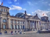 В Германии парламент решил запретить посещение Рейхстага из-за угозы коронавируса