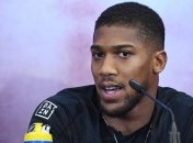 Джошуа прокомментировал ситуацию с возможной потерей одного из чемпионских поясов