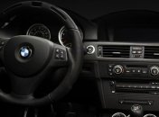 Почему нужно слушать за рулем музыку, а не жену?