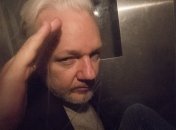 Доклад ООН: к Ассанжу применялись пытки