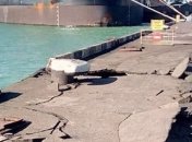 В порту Одессы грузовое судно повредило причал