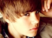 Бибер хочет ограничить папарацци