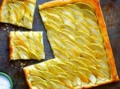 Просто и вкусно: красивый пирог с яблоками на скорую руку, рецепт с фото