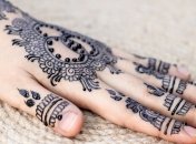 Стало известно, действительно ли временные татуировки безопасны