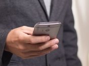 Названы смартфоны, которые являются самыми опасными для человека