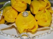 О чем мечтают женщины на 8 марта? 