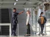 Власти Индонезии отправят больных коронавирусом на необитаемый остров